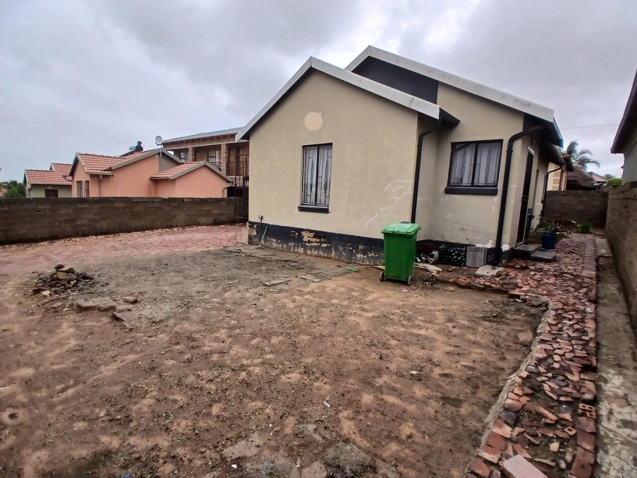 3 Bedroom Property for Sale in Olievenhoutbosch Gauteng