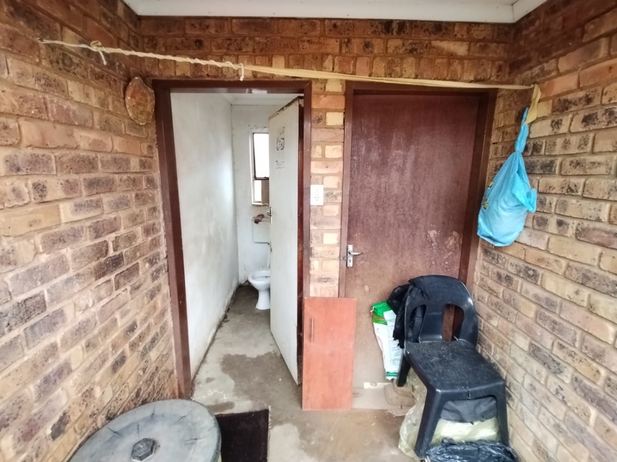 5 Bedroom Property for Sale in Mamelodi East Gauteng