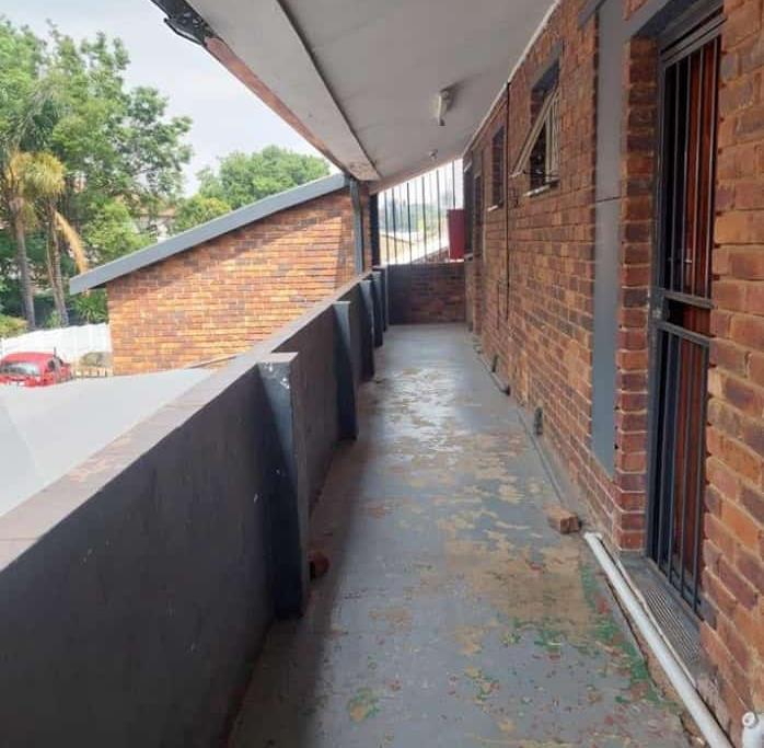 1 Bedroom Property for Sale in Windsor West Gauteng