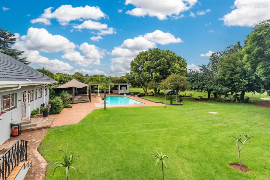 15 Bedroom Property for Sale in Helderblom A H Gauteng