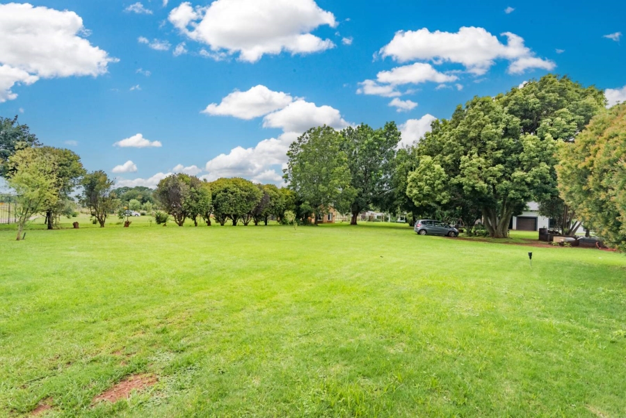 15 Bedroom Property for Sale in Helderblom A H Gauteng