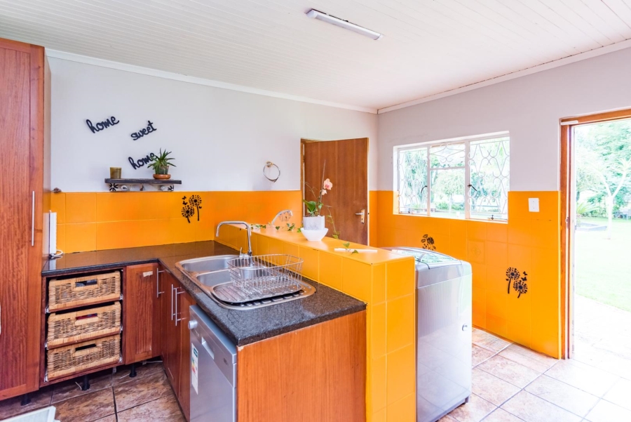 15 Bedroom Property for Sale in Helderblom A H Gauteng