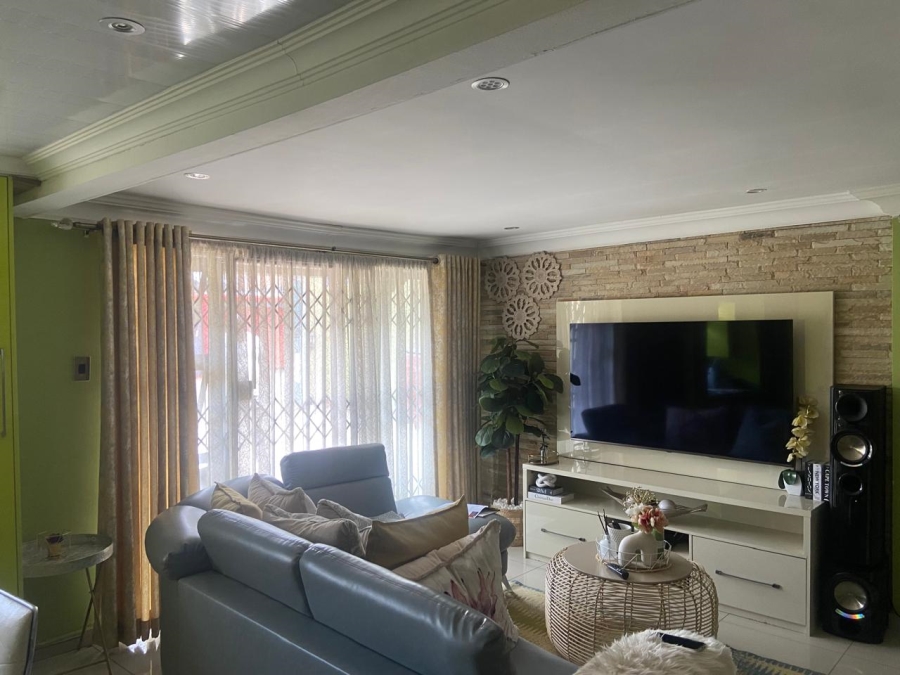 3 Bedroom Property for Sale in Naturena Gauteng