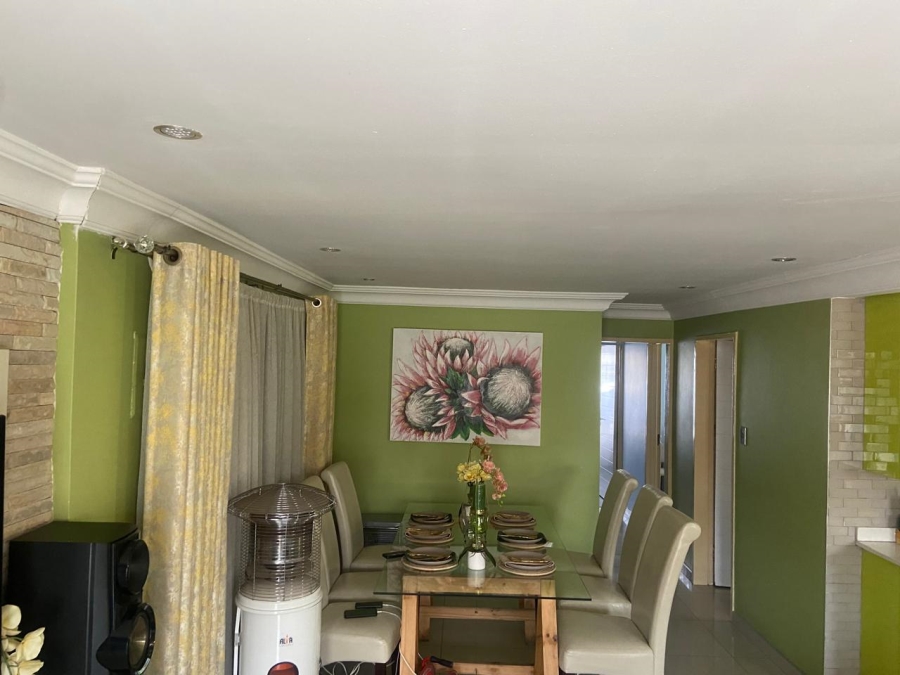 3 Bedroom Property for Sale in Naturena Gauteng