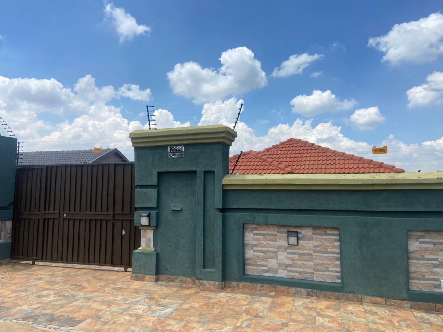 3 Bedroom Property for Sale in Naturena Gauteng