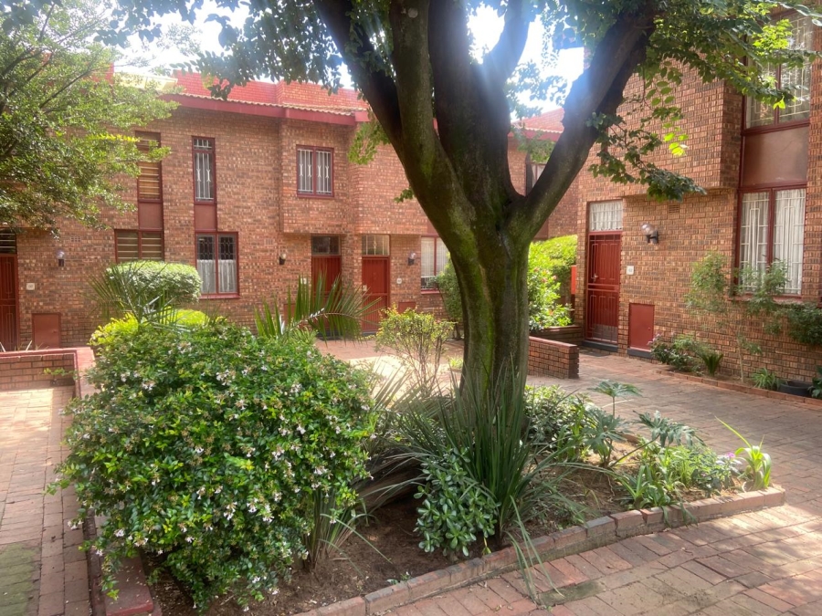 2 Bedroom Property for Sale in The Hill Gauteng