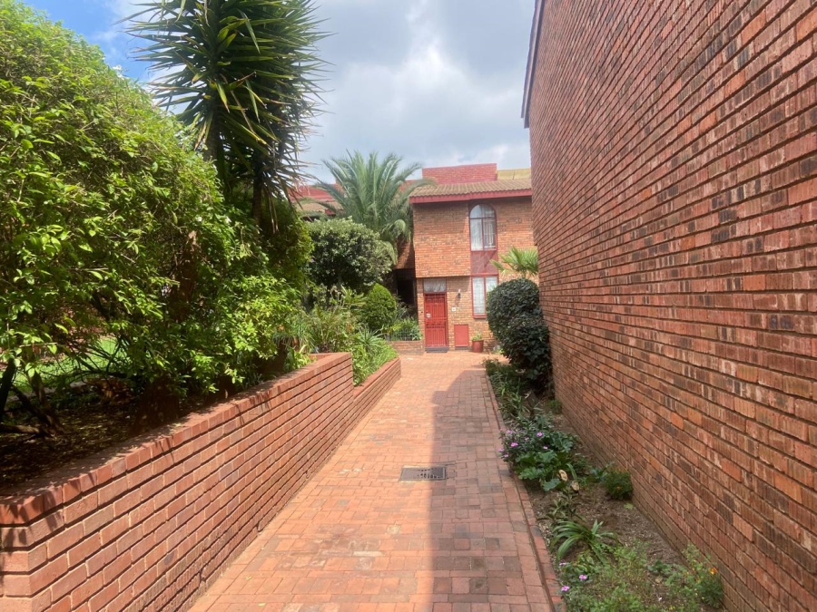 2 Bedroom Property for Sale in The Hill Gauteng