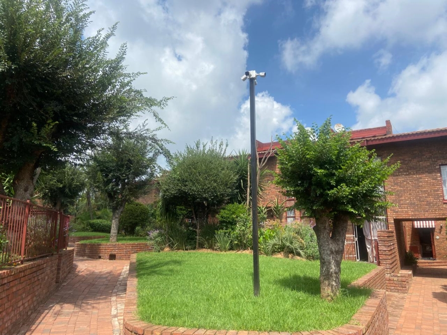 2 Bedroom Property for Sale in The Hill Gauteng