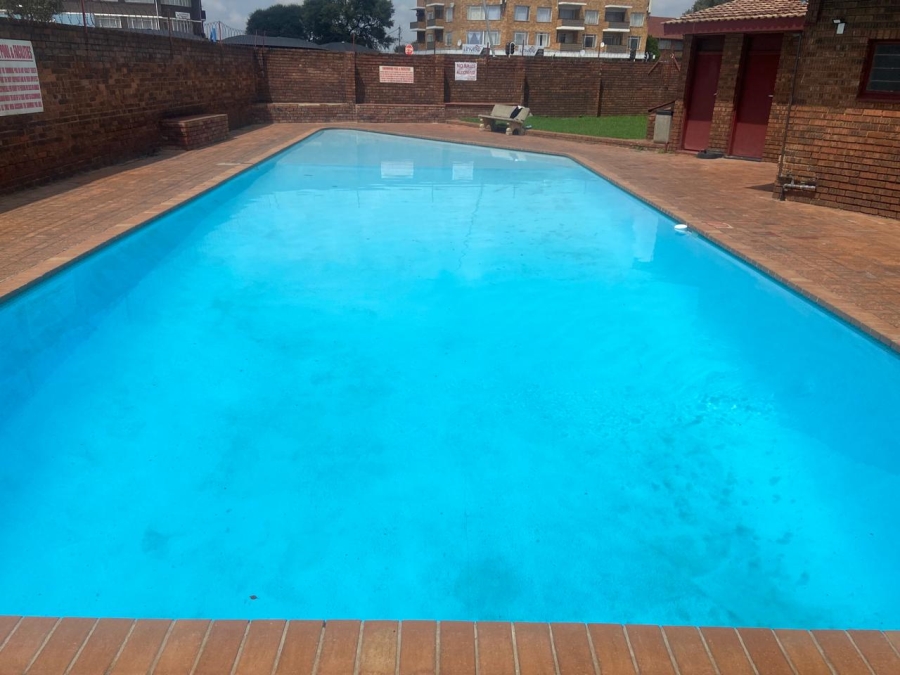 2 Bedroom Property for Sale in The Hill Gauteng