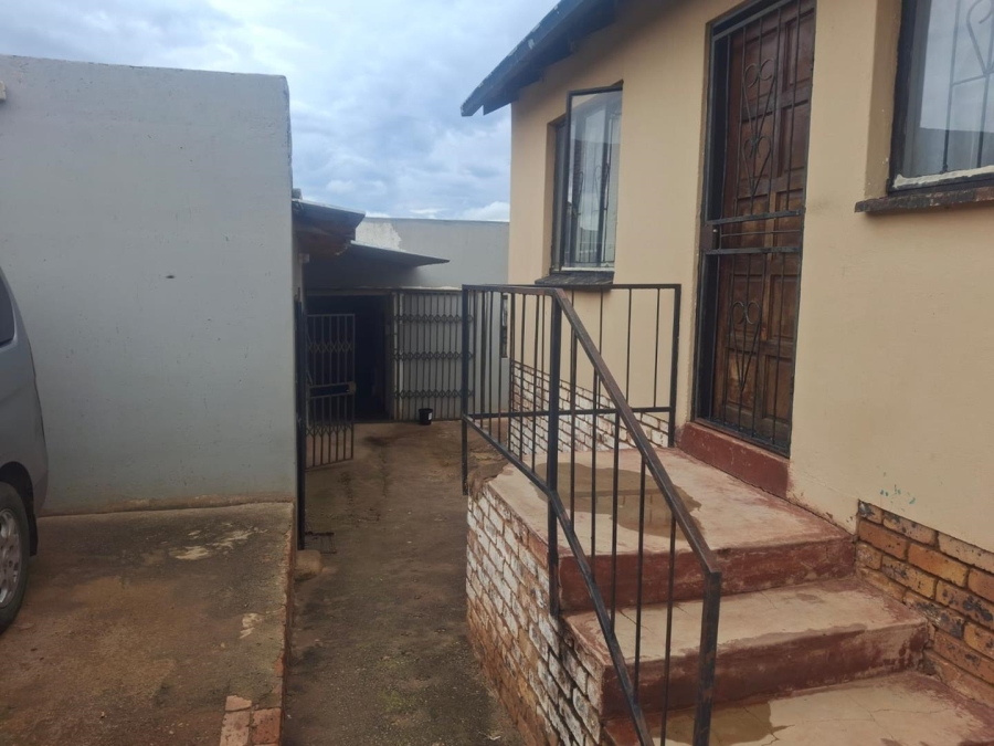 2 Bedroom Property for Sale in Atteridgeville Gauteng