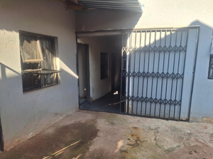 2 Bedroom Property for Sale in Atteridgeville Gauteng