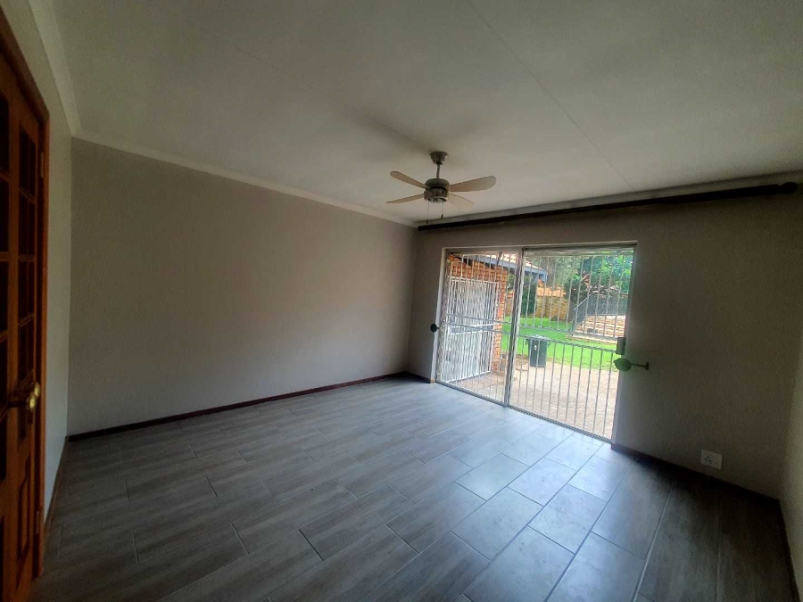 To Let 3 Bedroom Property for Rent in Zwartkop Gauteng