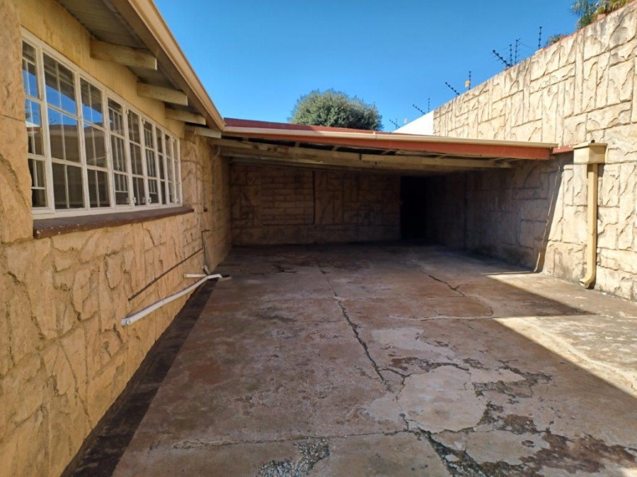 To Let 2 Bedroom Property for Rent in Union Gauteng