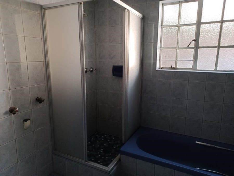 To Let 2 Bedroom Property for Rent in Union Gauteng