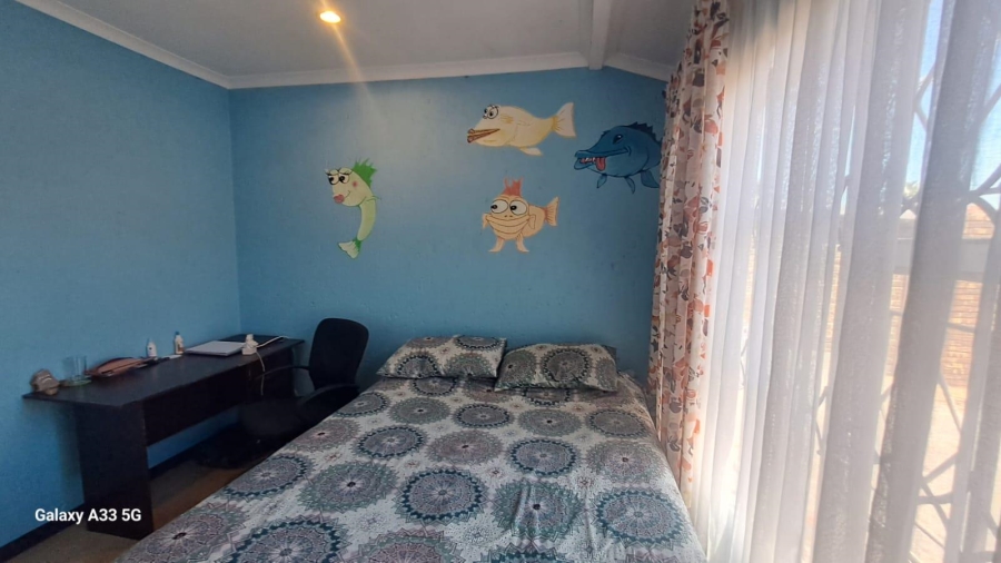 To Let 3 Bedroom Property for Rent in Buccleuch Gauteng