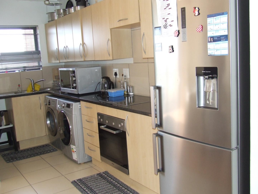 To Let 2 Bedroom Property for Rent in Jackal Creek Golf Estate Gauteng