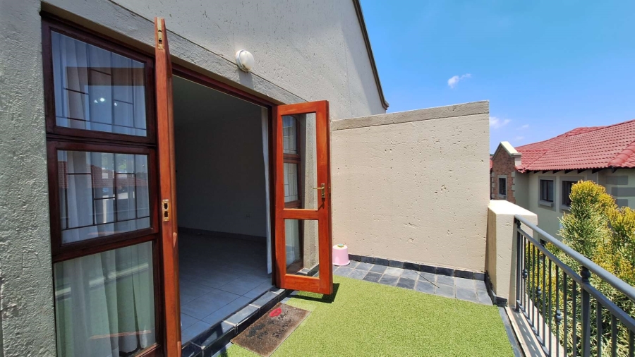 To Let 1 Bedroom Property for Rent in Randpark Ridge Gauteng