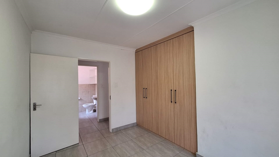 To Let 1 Bedroom Property for Rent in Randpark Ridge Gauteng