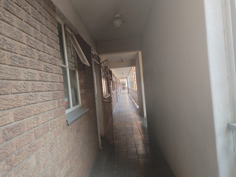 2 Bedroom Property for Sale in Sunnyside Gauteng