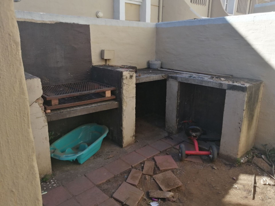 3 Bedroom Property for Sale in Sunnyside Gauteng