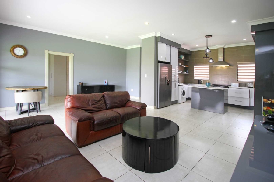 4 Bedroom Property for Sale in Willowbrook Gauteng