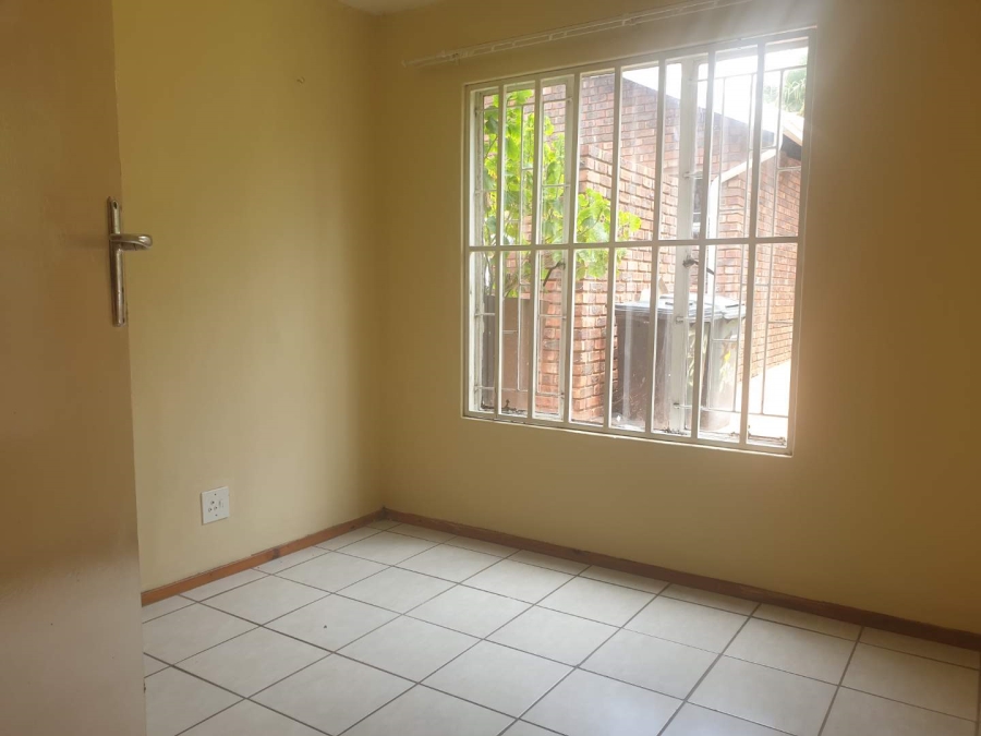 To Let 2 Bedroom Property for Rent in Moreleta Park Gauteng