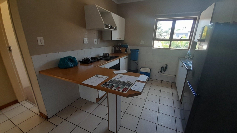 2 Bedroom Property for Sale in Glen Marais Gauteng