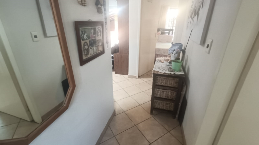 2 Bedroom Property for Sale in Clubview Gauteng