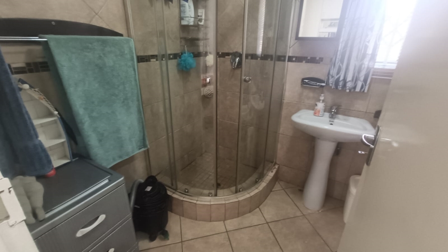 2 Bedroom Property for Sale in Clubview Gauteng