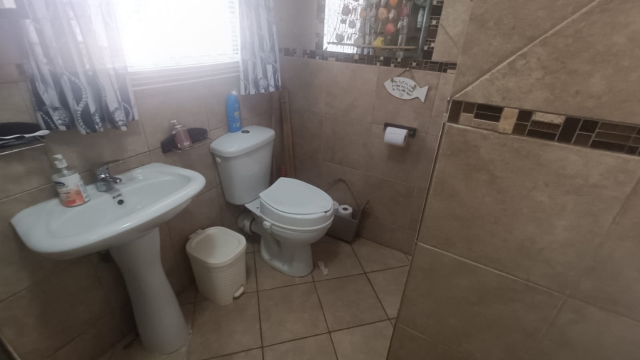 2 Bedroom Property for Sale in Clubview Gauteng