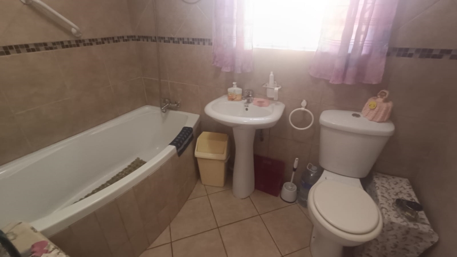 2 Bedroom Property for Sale in Clubview Gauteng