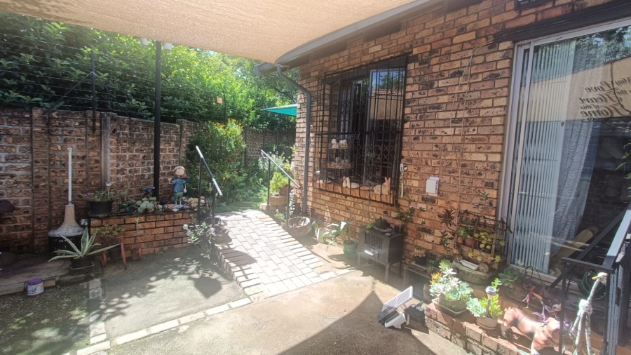 2 Bedroom Property for Sale in Clubview Gauteng