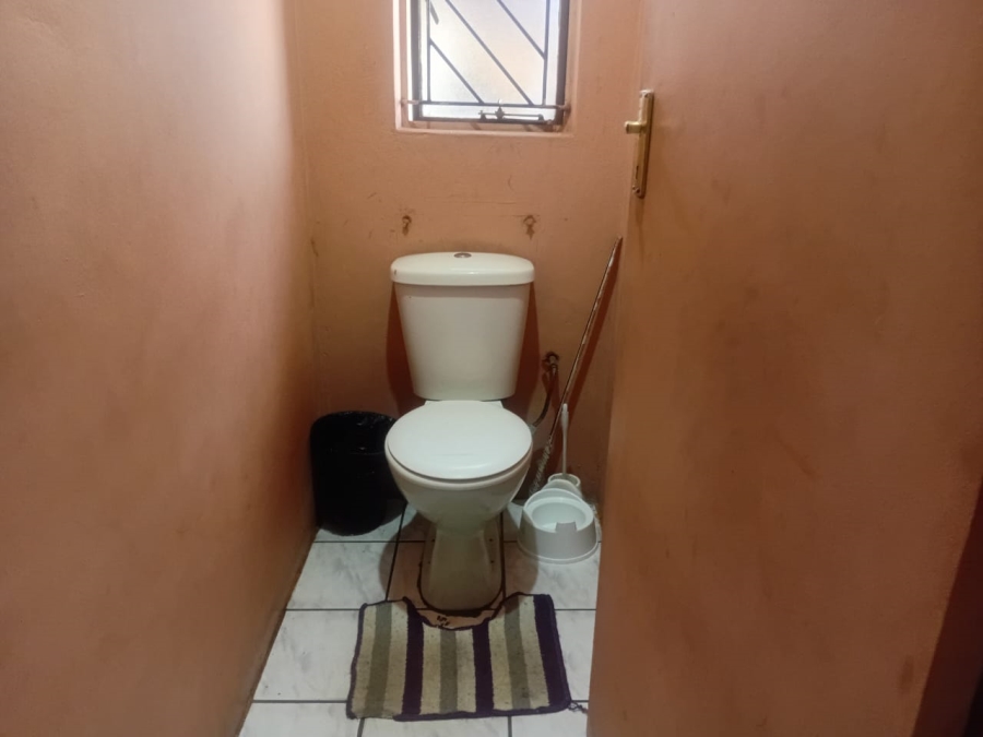 3 Bedroom Property for Sale in Jan Niemand Park Gauteng