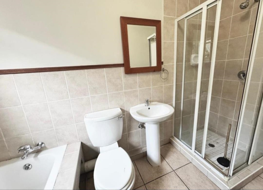 2 Bedroom Property for Sale in Sunninghill Gauteng