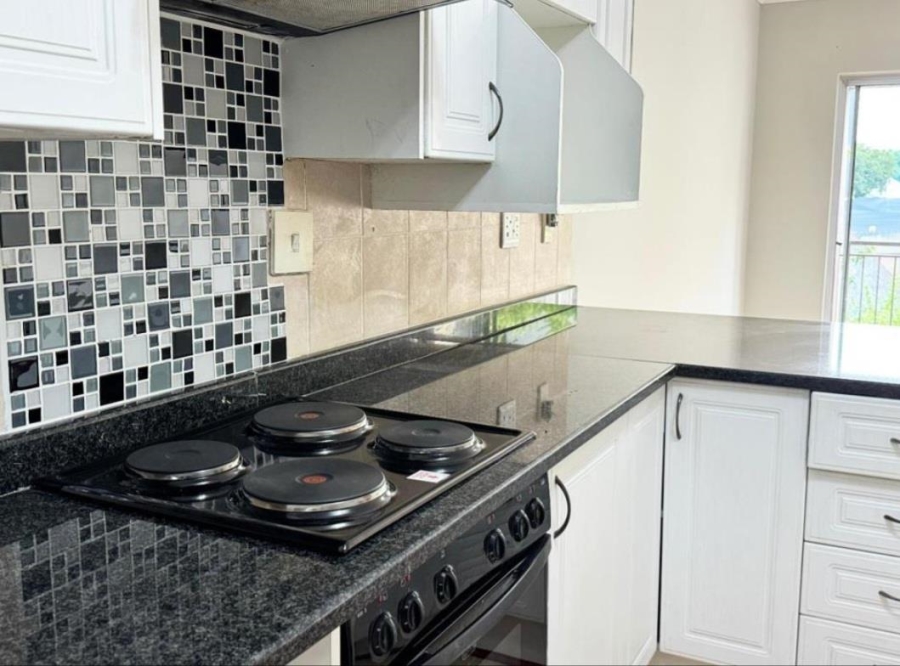 2 Bedroom Property for Sale in Sunninghill Gauteng