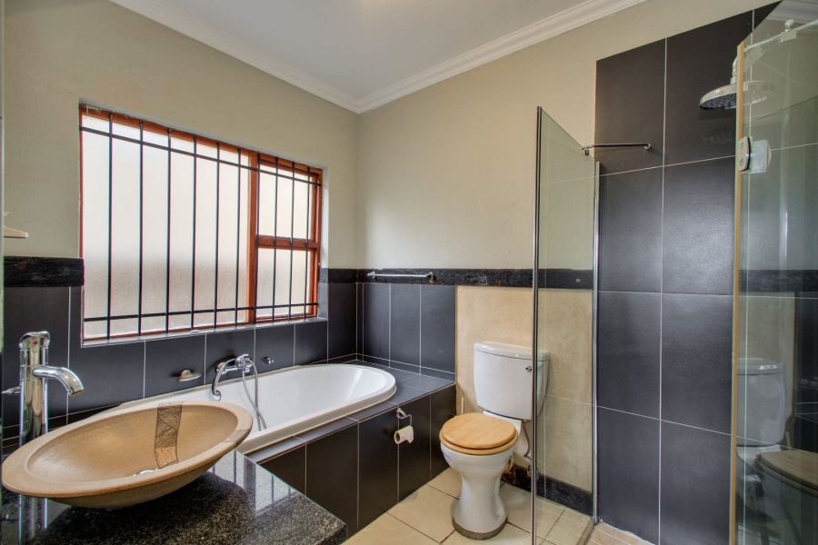 3 Bedroom Property for Sale in Craigavon Gauteng