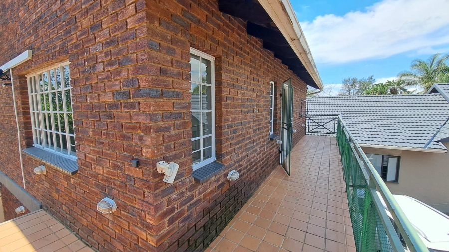 To Let 1 Bedroom Property for Rent in Northcliff Gauteng