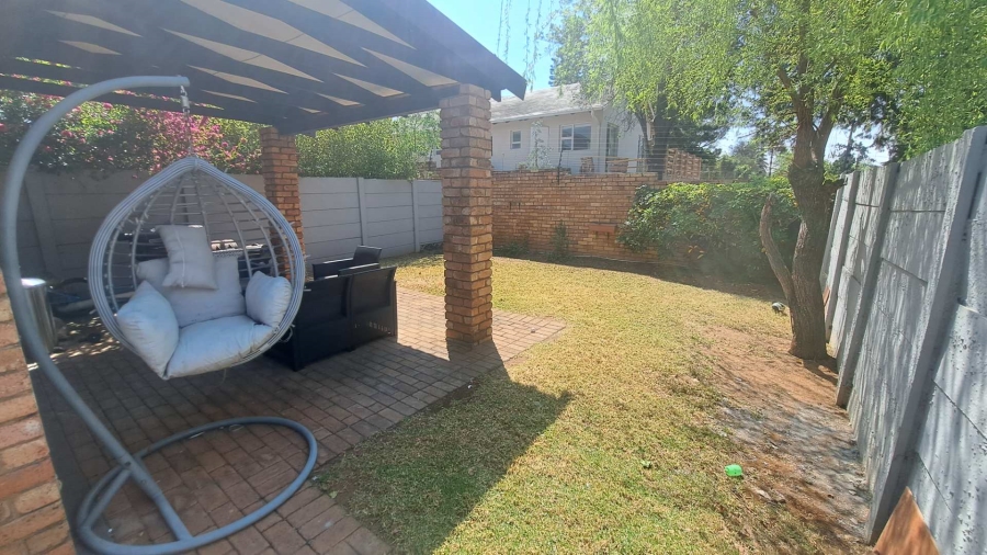 To Let 2 Bedroom Property for Rent in Bellairspark Gauteng