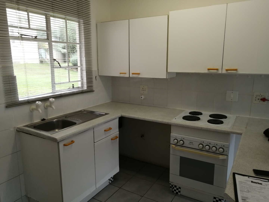 To Let 2 Bedroom Property for Rent in Sterrewag Gauteng