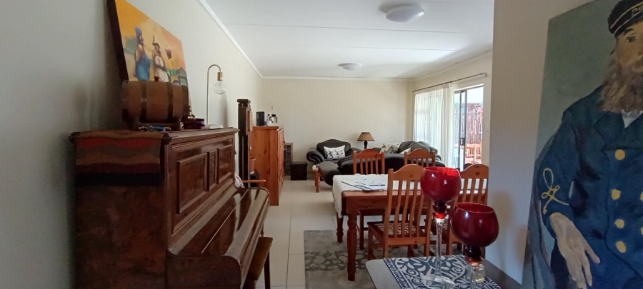 3 Bedroom Property for Sale in Glen Eagle Estate Gauteng