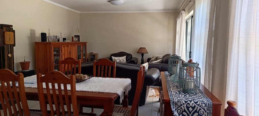 3 Bedroom Property for Sale in Glen Eagle Estate Gauteng