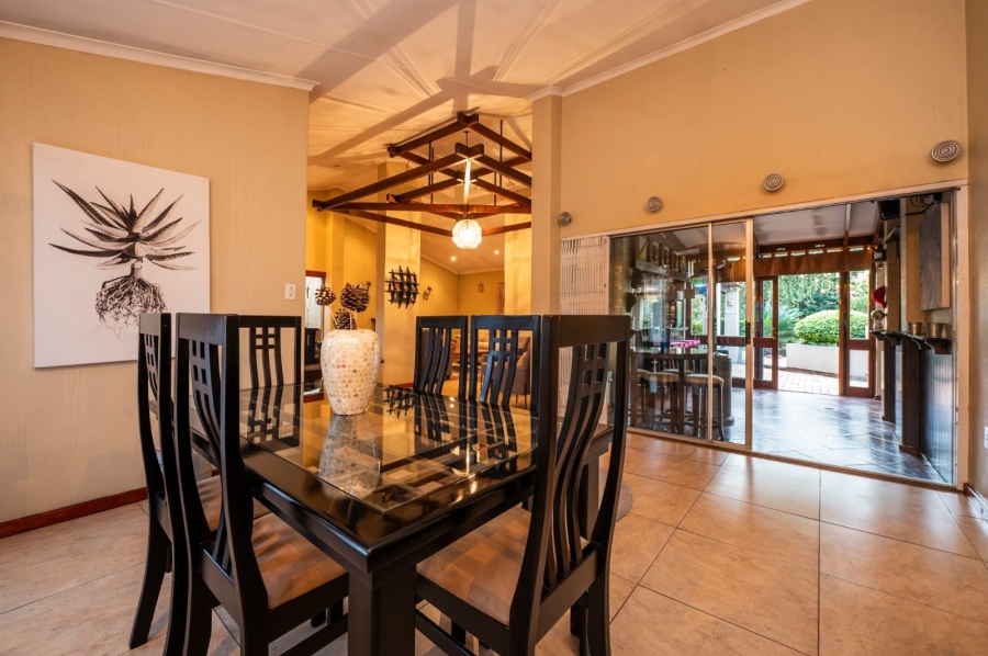 5 Bedroom Property for Sale in Brackendowns Gauteng