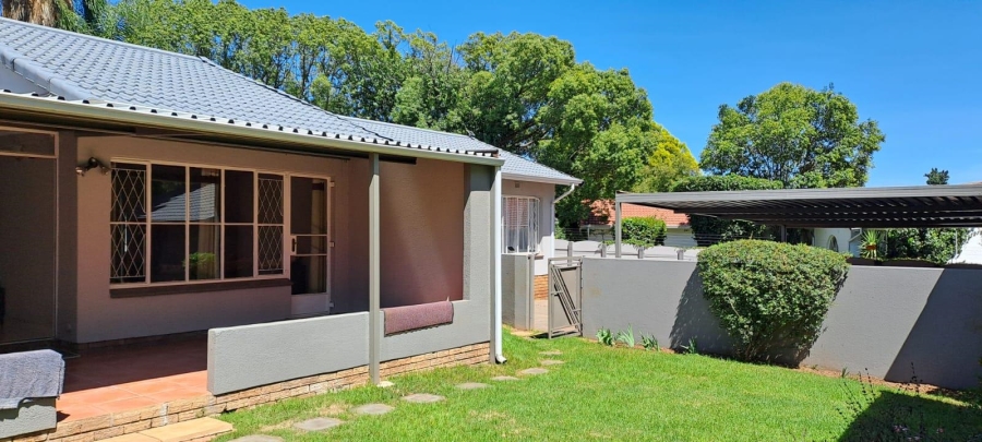 3 Bedroom Property for Sale in Brackendowns Gauteng