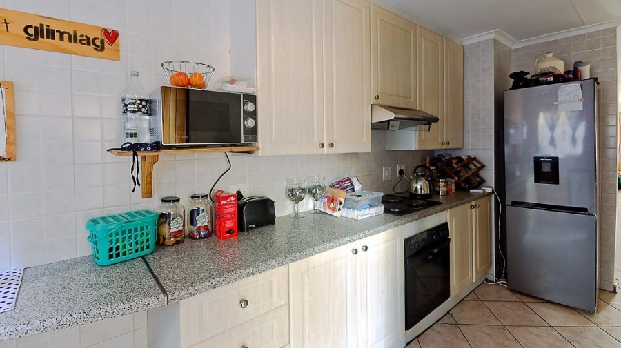 To Let 3 Bedroom Property for Rent in Equestria Gauteng