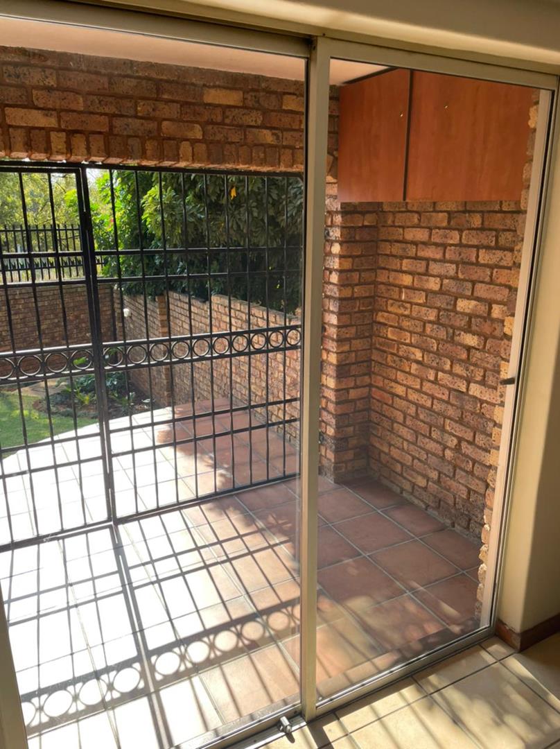 To Let 2 Bedroom Property for Rent in Moreleta Park Gauteng