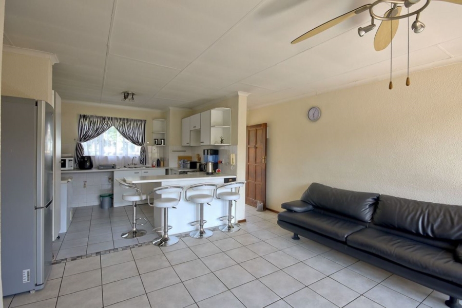 To Let 3 Bedroom Property for Rent in Newlands Gauteng