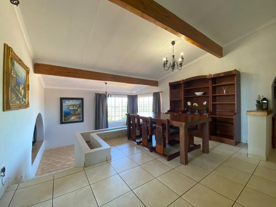 4 Bedroom Property for Sale in Walker Fruit Farms Gauteng