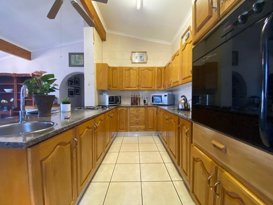 4 Bedroom Property for Sale in Walker Fruit Farms Gauteng