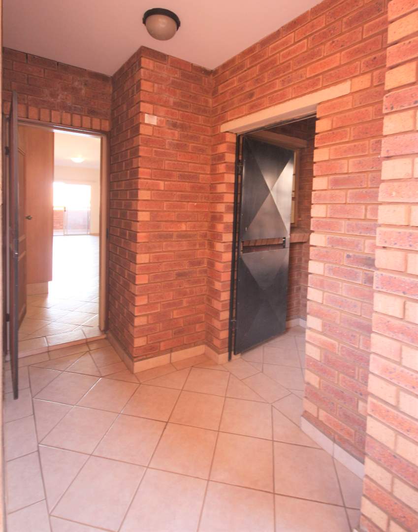 To Let 2 Bedroom Property for Rent in Hazeldean Gauteng