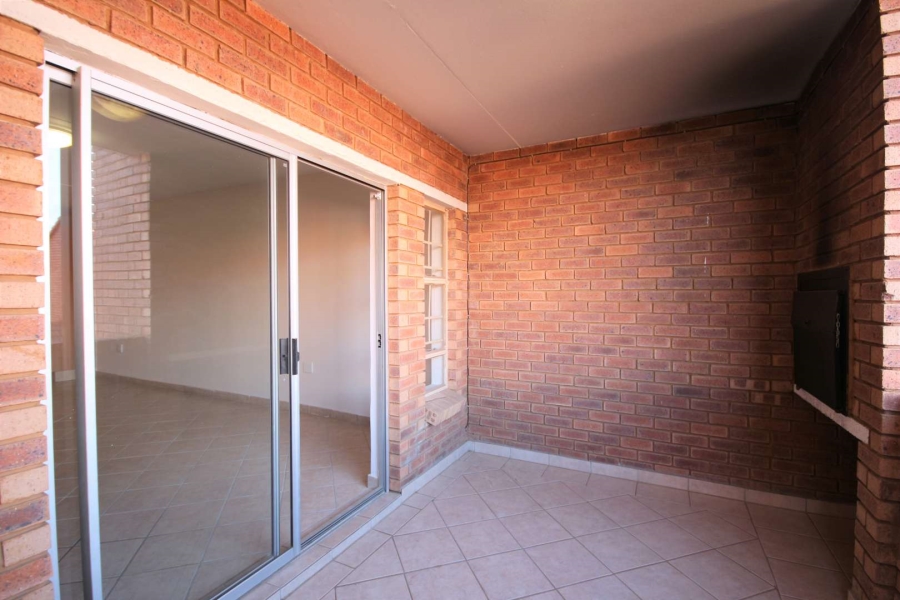 To Let 2 Bedroom Property for Rent in Hazeldean Gauteng
